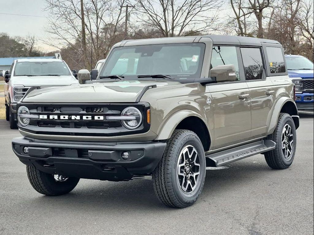 new 2025 Ford Bronco car, priced at $57,095