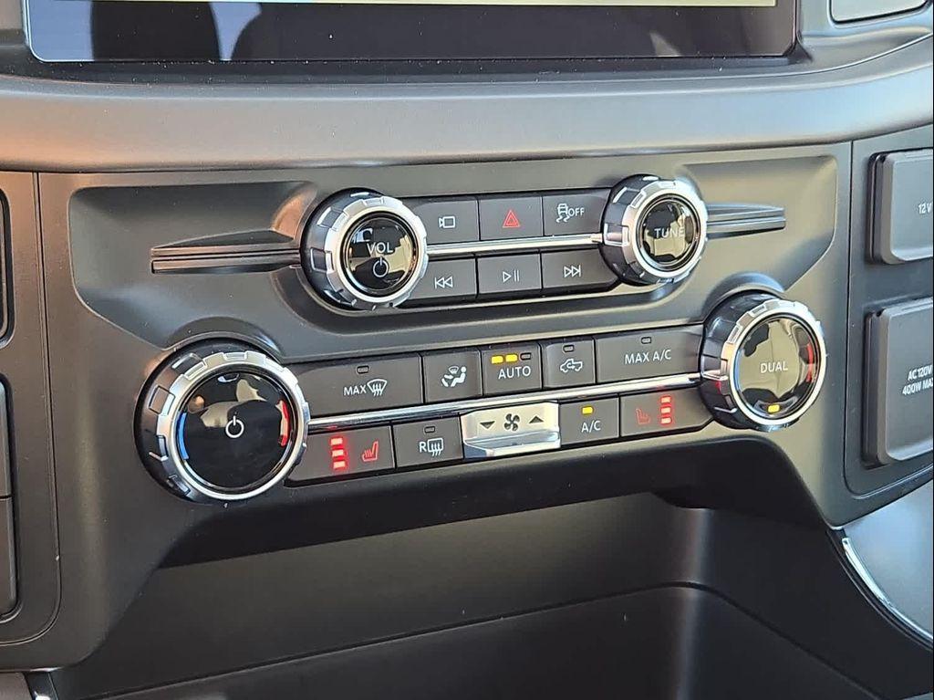 new 2025 Ford F-150 car