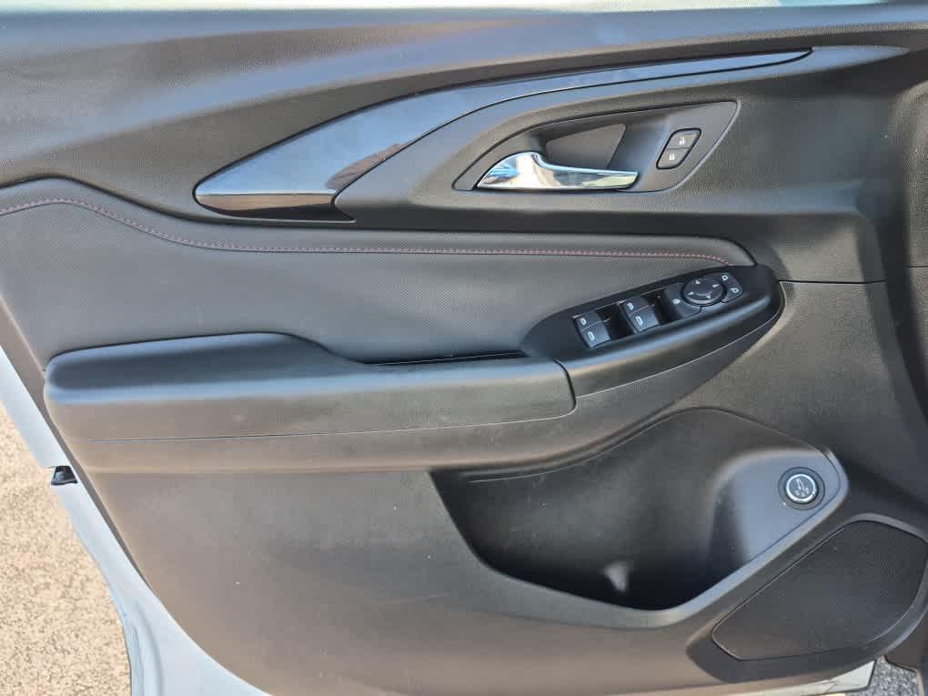 used 2022 Chevrolet TrailBlazer car, priced at $22,850