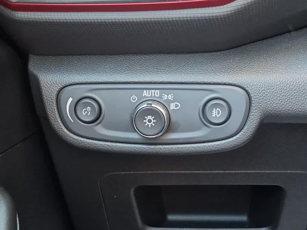 used 2022 Chevrolet TrailBlazer car, priced at $22,850