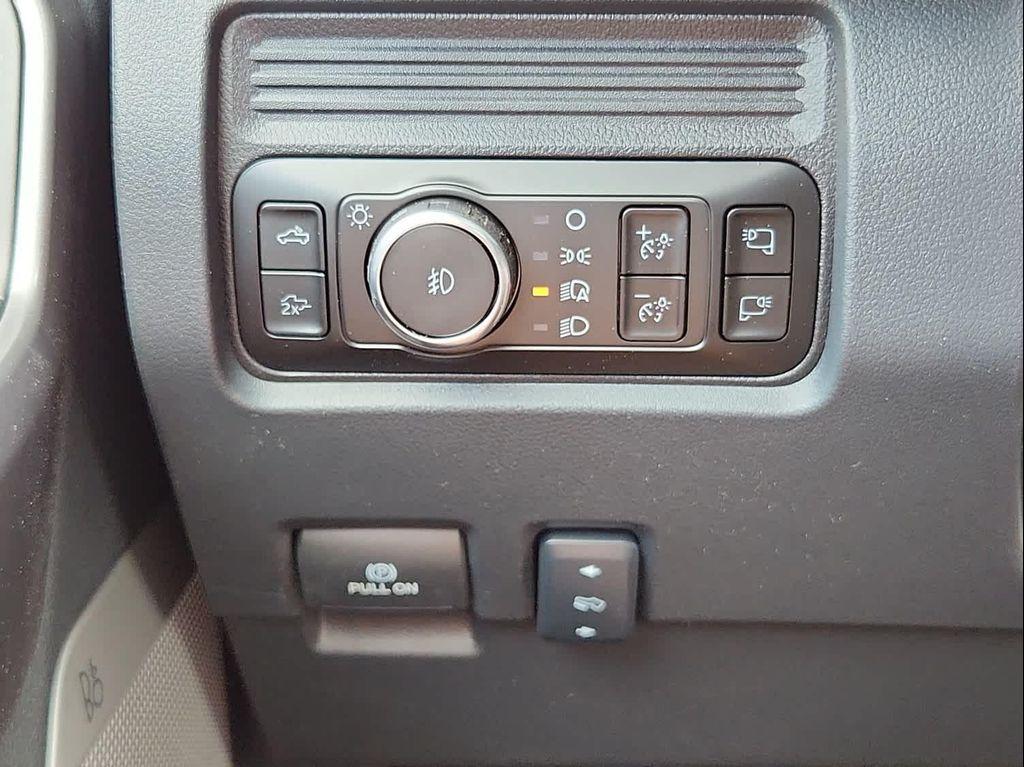 new 2025 Ford F-250 car, priced at $84,580