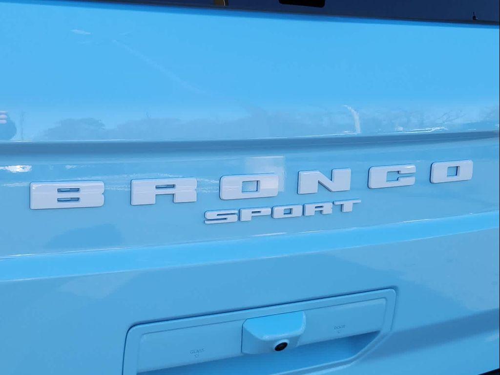 new 2025 Ford Bronco Sport car, priced at $40,025