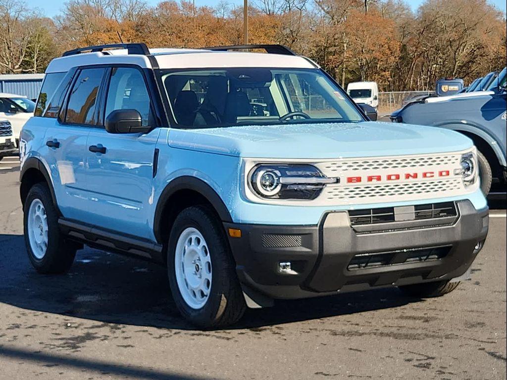 new 2025 Ford Bronco Sport car, priced at $40,025