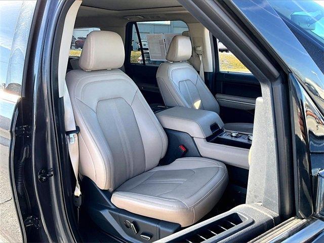 used 2024 Ford Expedition car, priced at $39,972