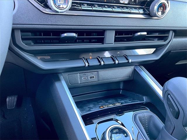 new 2026 Chevrolet Colorado car, priced at $44,370