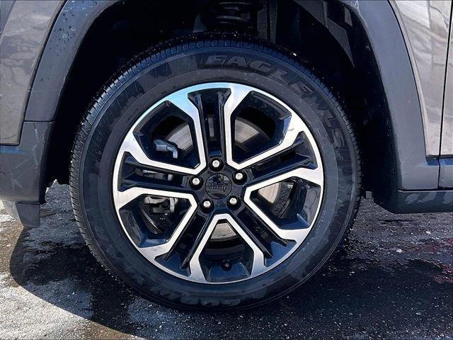 used 2024 Jeep Compass car, priced at $23,044