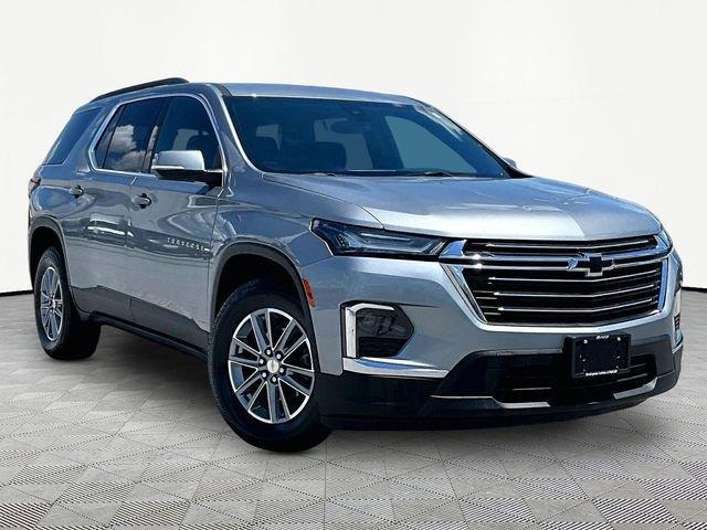 used 2023 Chevrolet Traverse car, priced at $31,893