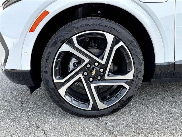 new 2026 Chevrolet Equinox EV car, priced at $40,785