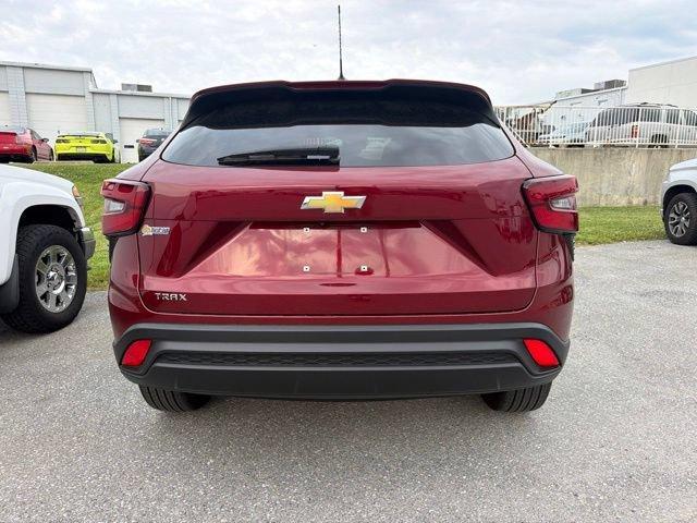 used 2024 Chevrolet Trax car, priced at $20,991
