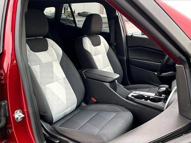 used 2025 Chevrolet Trax car, priced at $21,815