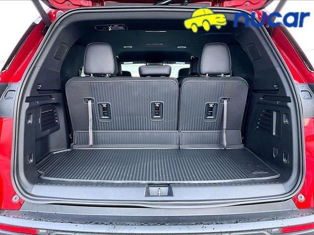 new 2026 Chevrolet Traverse car, priced at $47,167