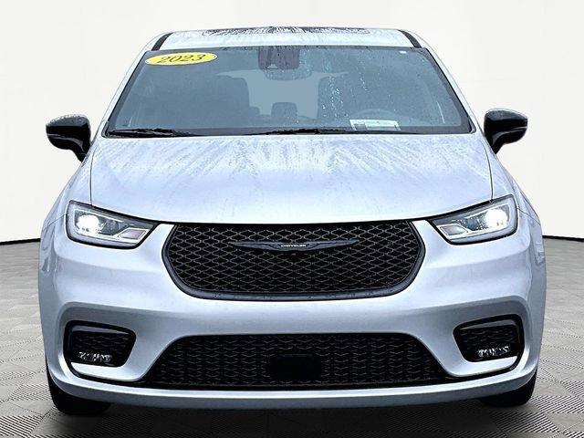 used 2023 Chrysler Pacifica Hybrid car, priced at $31,934