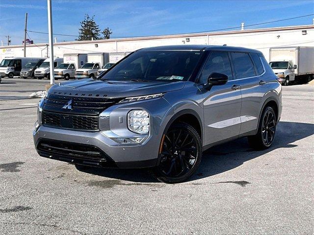 used 2022 Mitsubishi Outlander car, priced at $24,580
