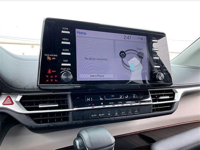 used 2024 Toyota Sienna car, priced at $34,546