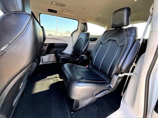 used 2024 Chrysler Pacifica car, priced at $28,996