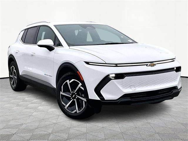 new 2026 Chevrolet Equinox EV car, priced at $33,095