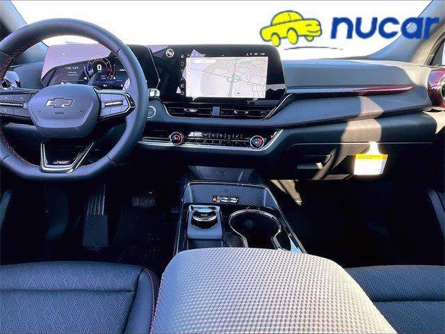 new 2026 Chevrolet Equinox car, priced at $33,805