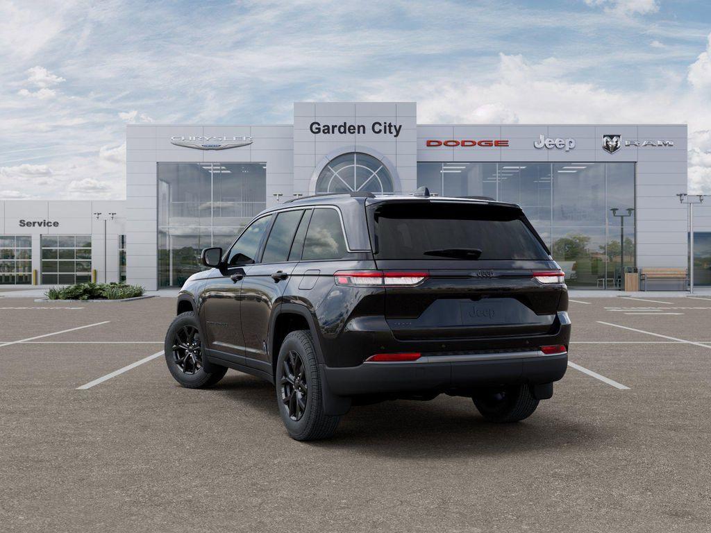 new 2026 Jeep Grand Cherokee car, priced at $45,965