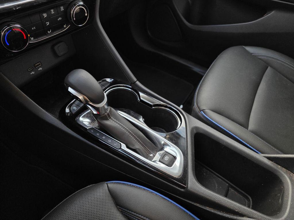 used 2025 Buick Encore GX car, priced at $23,464