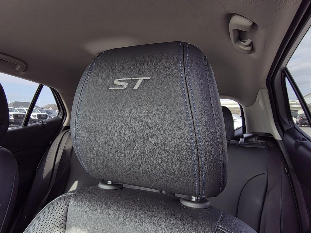 used 2025 Buick Encore GX car, priced at $23,469