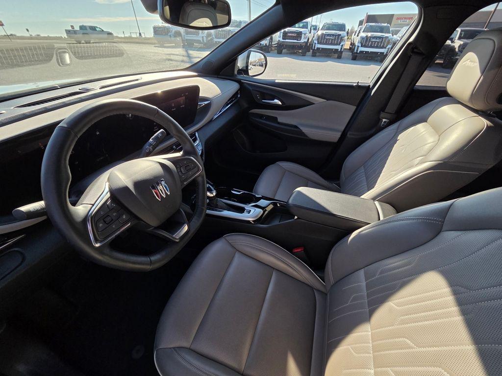 used 2024 Buick Envista car, priced at $27,000