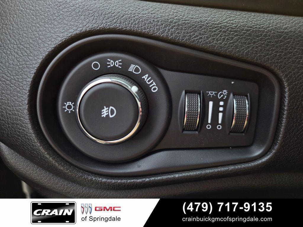 used 2018 Jeep Renegade car, priced at $14,385