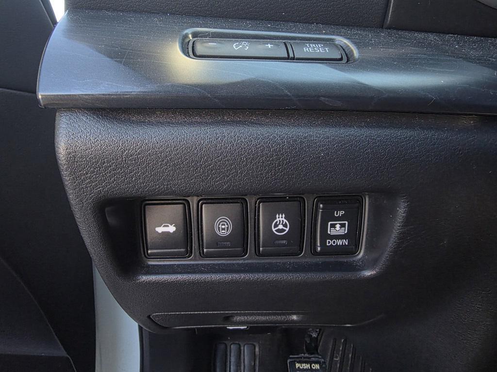 used 2023 Nissan Maxima car, priced at $30,395