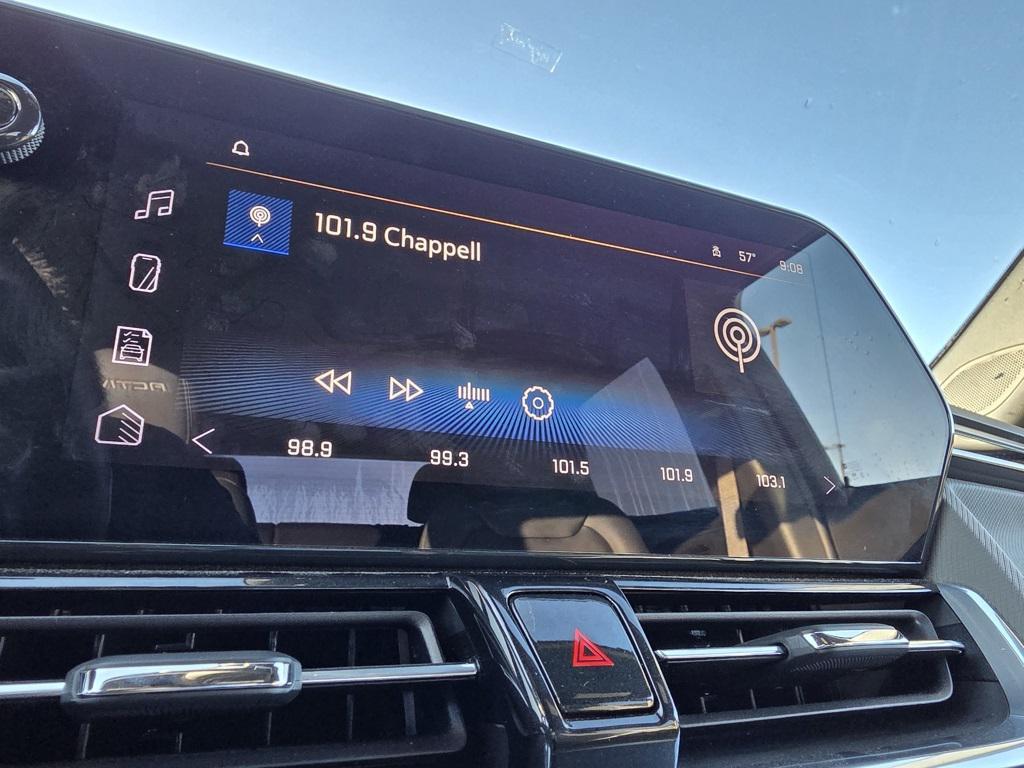 used 2024 Chevrolet TrailBlazer car, priced at $24,367