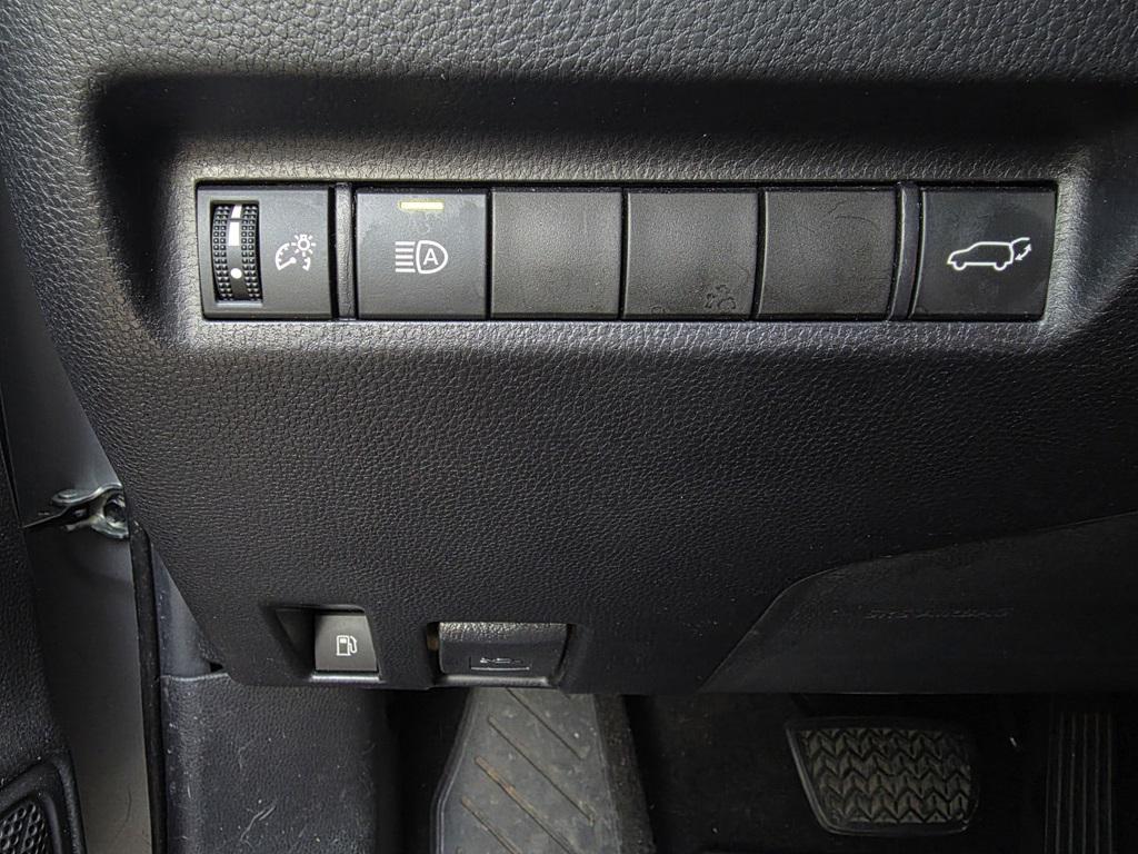 used 2020 Toyota RAV4 Hybrid car, priced at $25,370