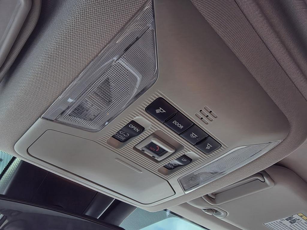 used 2020 Toyota RAV4 Hybrid car, priced at $25,370