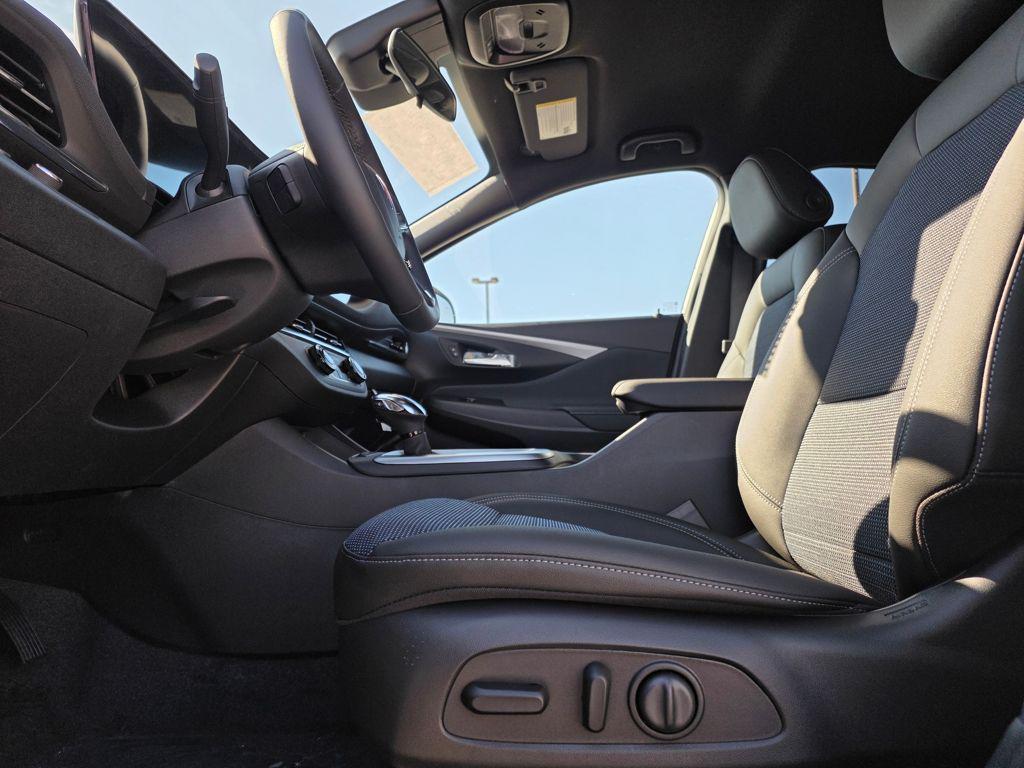 new 2026 Buick Envista car, priced at $27,063