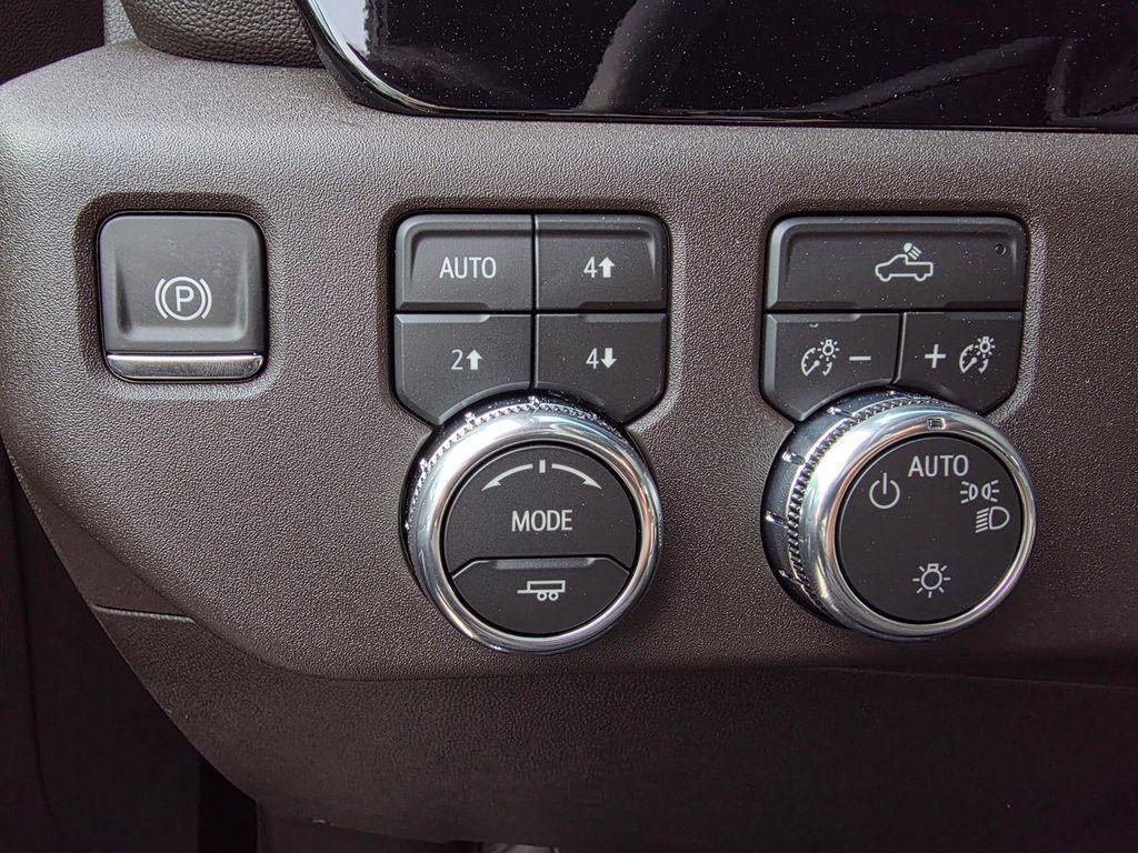 new 2026 GMC Sierra 1500 car, priced at $50,325