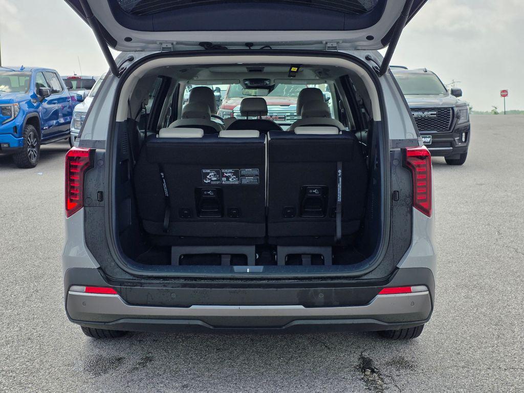 used 2026 Kia Carnival car, priced at $49,800