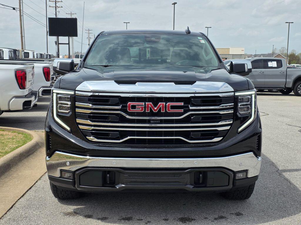 used 2025 GMC Sierra 1500 car, priced at $50,418