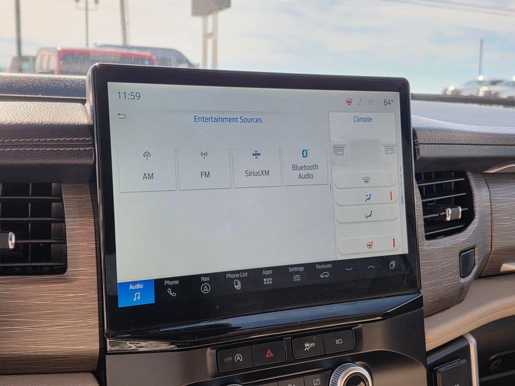 used 2024 Ford Expedition car, priced at $45,396