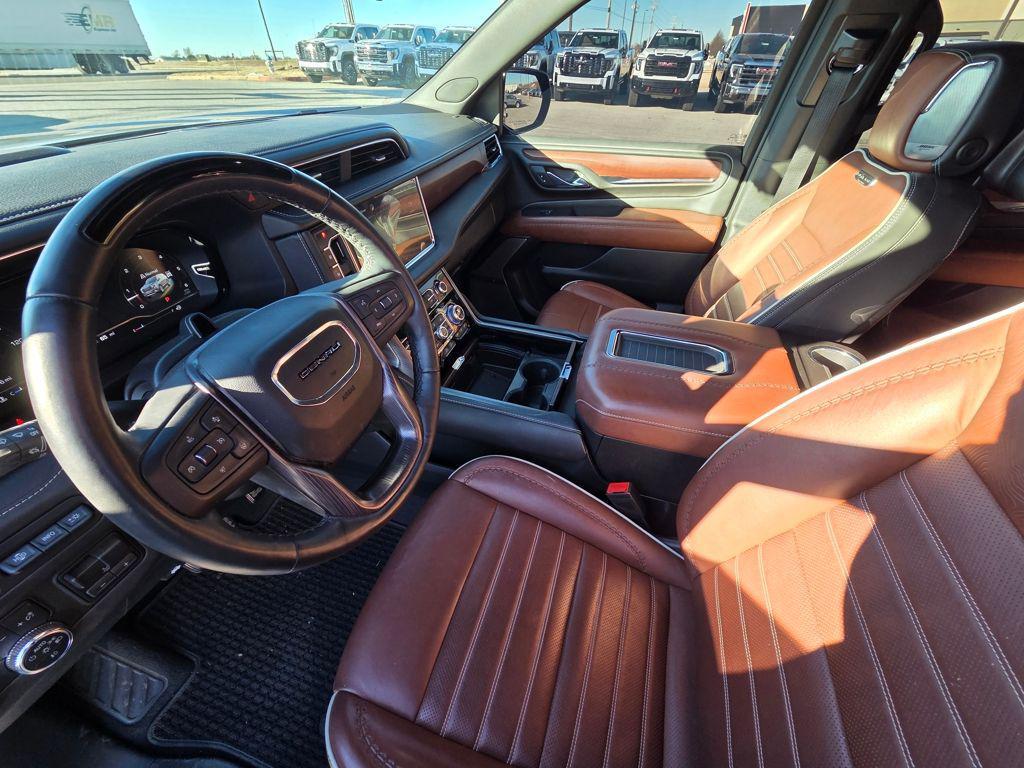 used 2023 GMC Yukon car, priced at $58,990