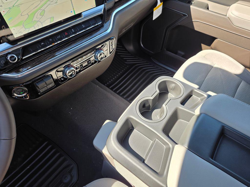 new 2026 GMC Sierra 1500 car, priced at $52,925