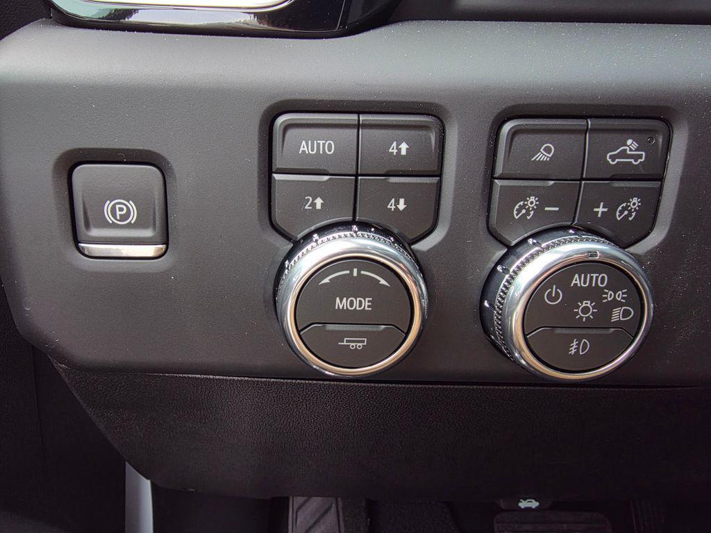 new 2026 GMC Sierra 2500 car, priced at $82,610