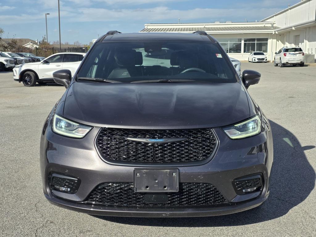 used 2021 Chrysler Pacifica Hybrid car, priced at $22,498