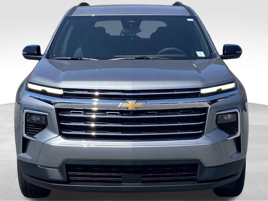 new 2026 Chevrolet Traverse car, priced at $41,019