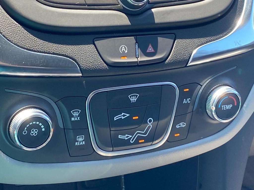 used 2024 Chevrolet Equinox car, priced at $19,290