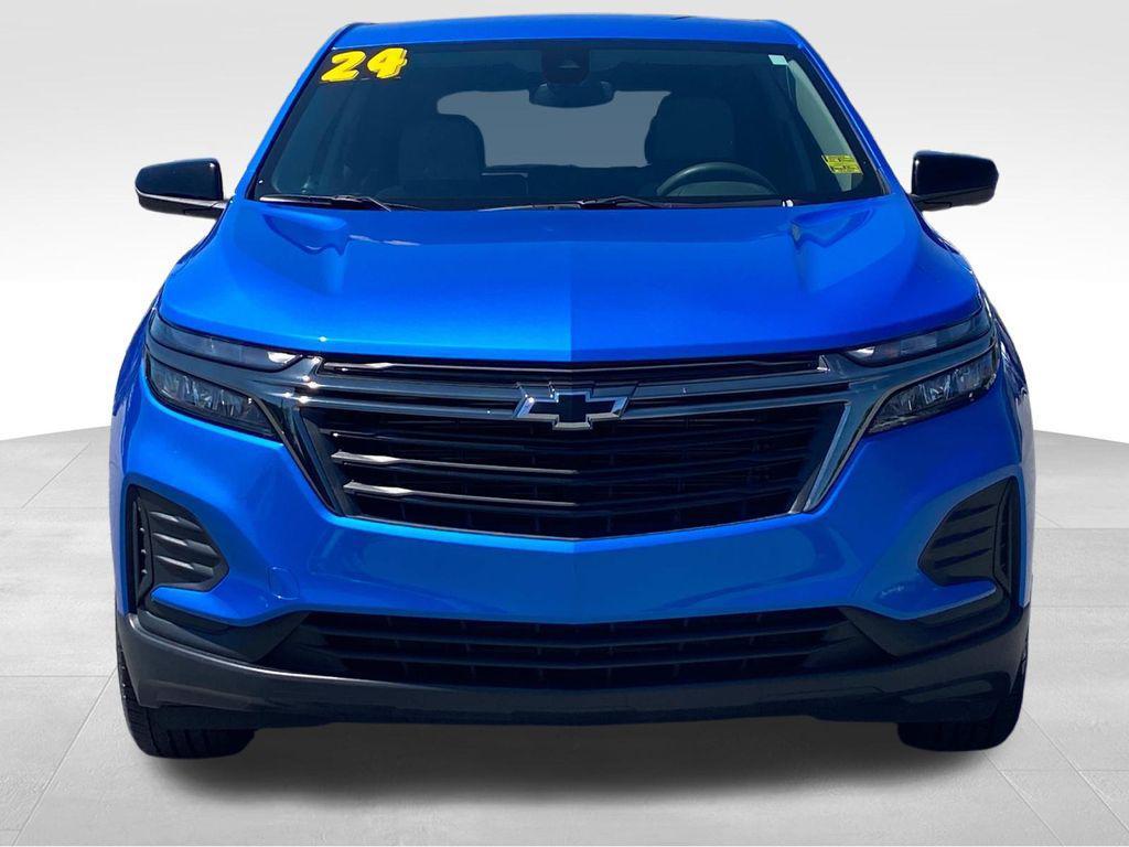used 2024 Chevrolet Equinox car, priced at $19,290