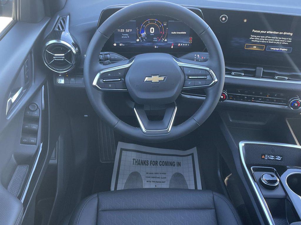 new 2026 Chevrolet Equinox car, priced at $28,889