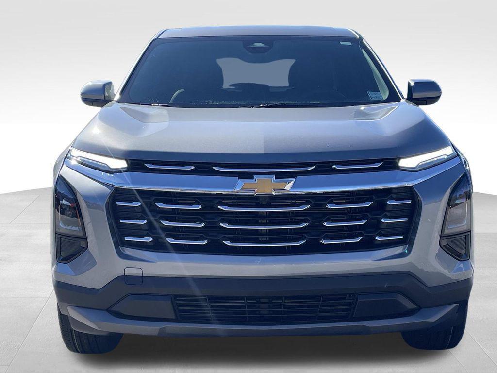 new 2026 Chevrolet Equinox car, priced at $28,889