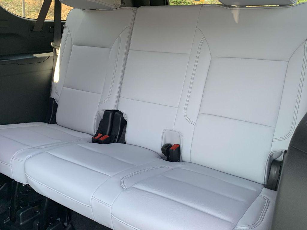 new 2025 Chevrolet Suburban car, priced at $72,028