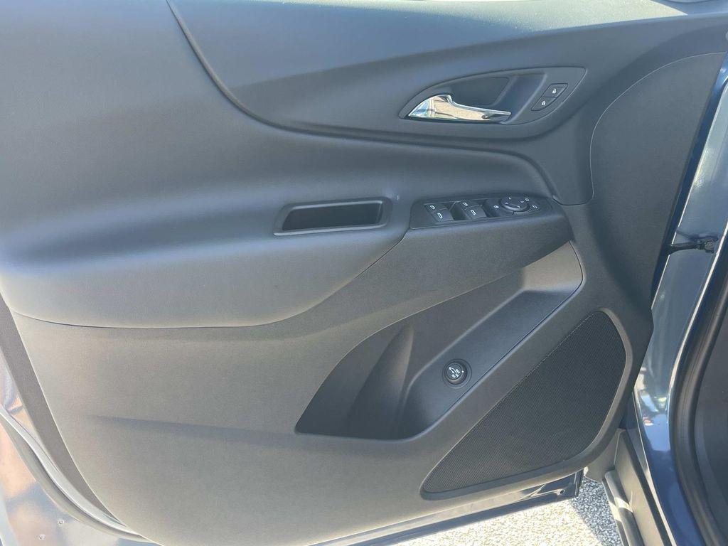 used 2024 Chevrolet Equinox car, priced at $22,490