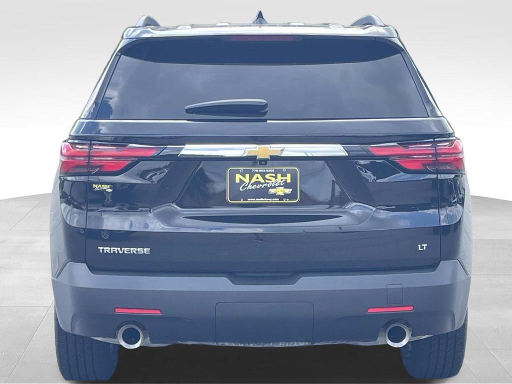 used 2023 Chevrolet Traverse car, priced at $26,990