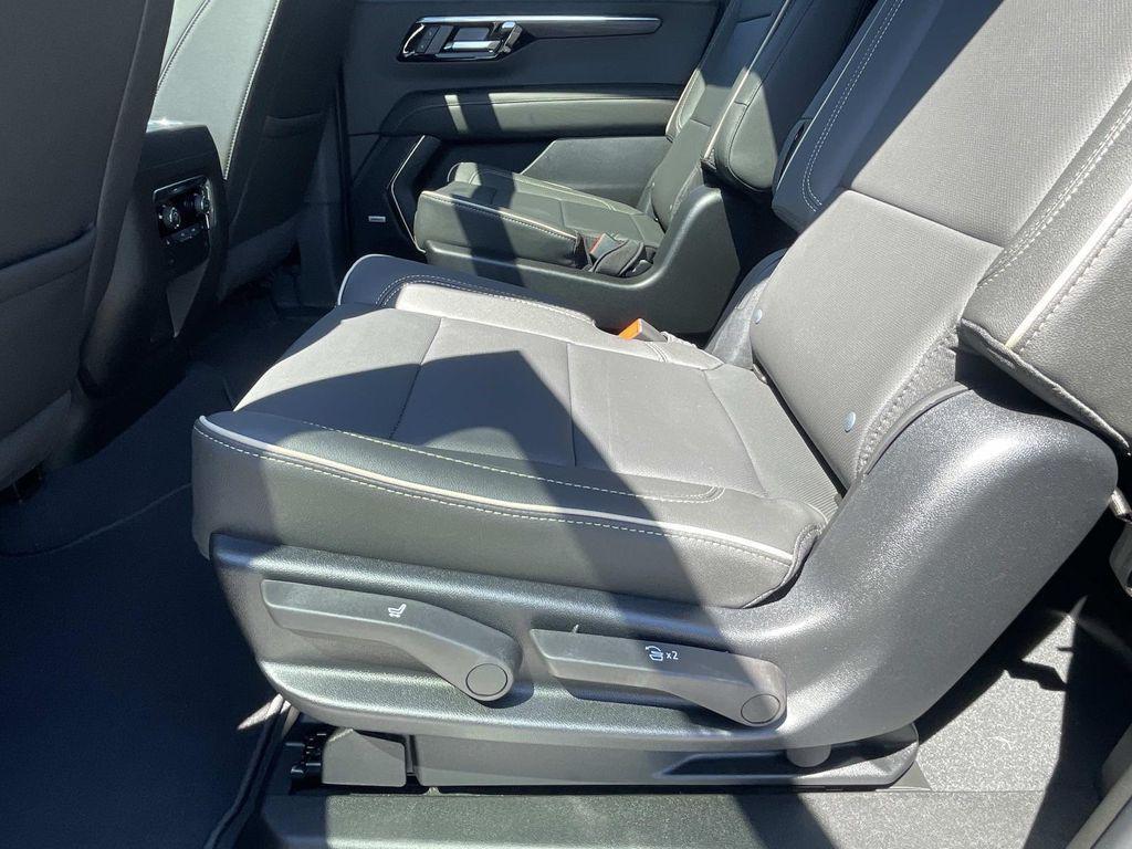new 2026 Chevrolet Suburban car, priced at $77,837