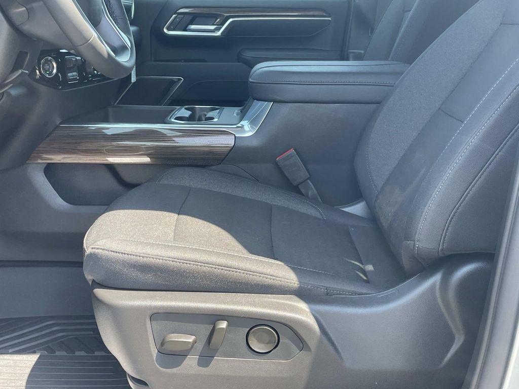 new 2026 Chevrolet Silverado 2500 car, priced at $72,985