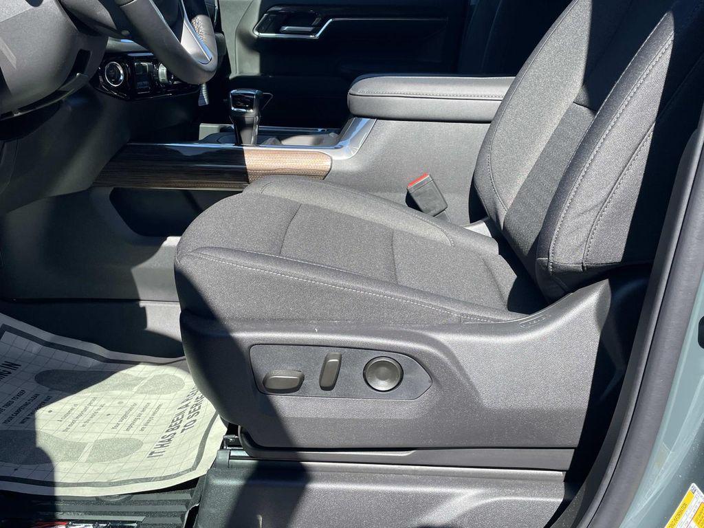 new 2026 Chevrolet Silverado 1500 car, priced at $60,943